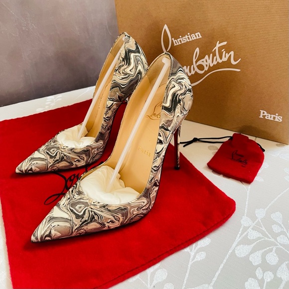 Christian Louboutin So Kate Marble Pumps - Picture 9 of 9